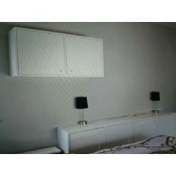 Twee-delig zwevend wandmeubel/tv-meubel (2m en 1m breed)