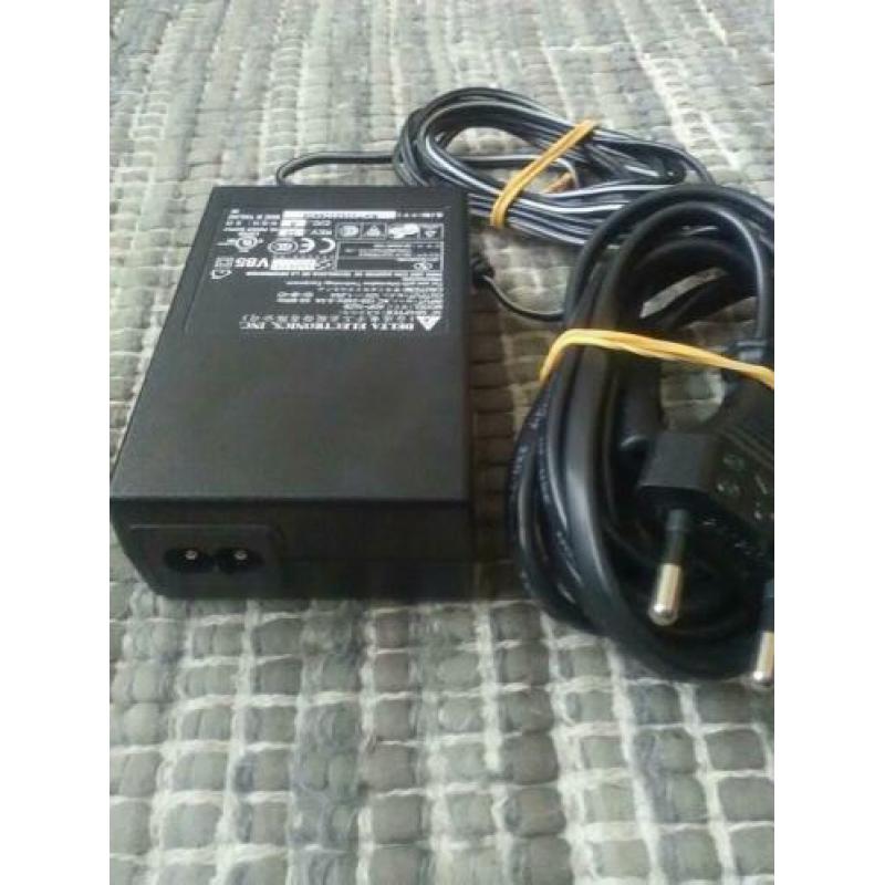 Adapter/ voeding