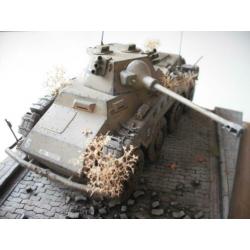 Diorama schaal 1/35 Zware Duitse Puma Pantserwagen