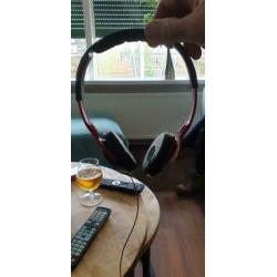 Sennheiser koptelefoon in gaaf rose. Nieuw