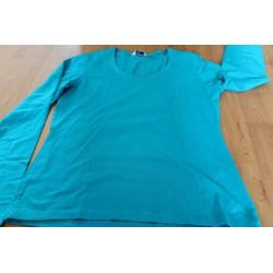 3 longsleeves in diverse kleuren voor een DAME