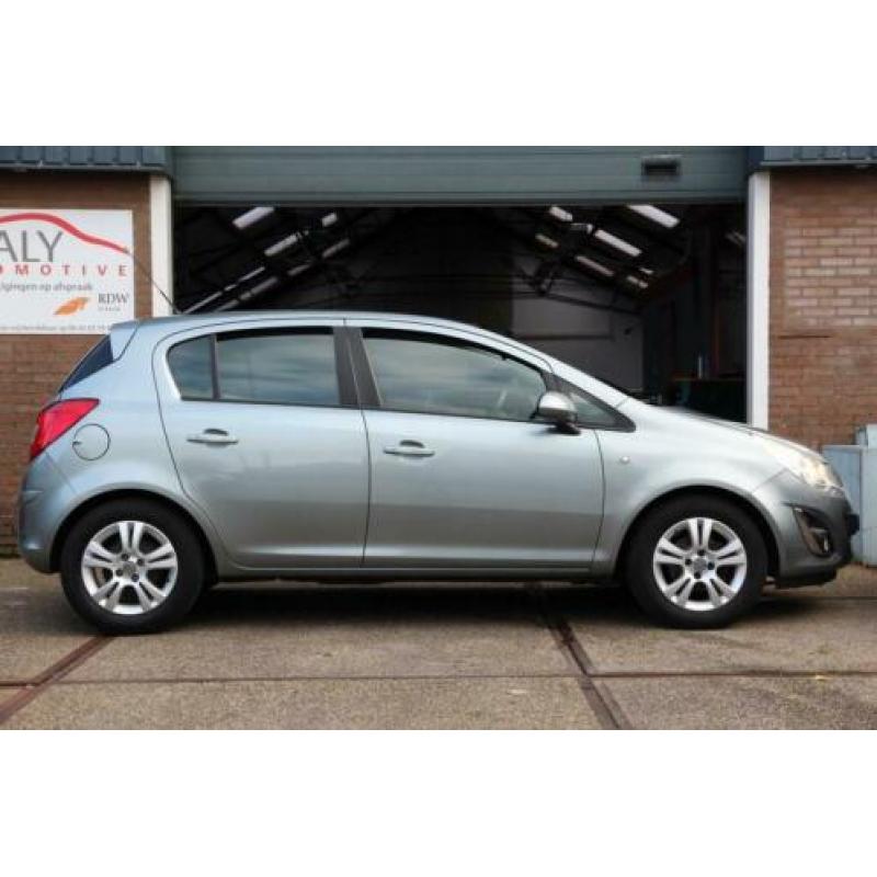 Opel Corsa 1.2-16V Cosmo 1e Eig|2011|180dkm|5drs|Airco!