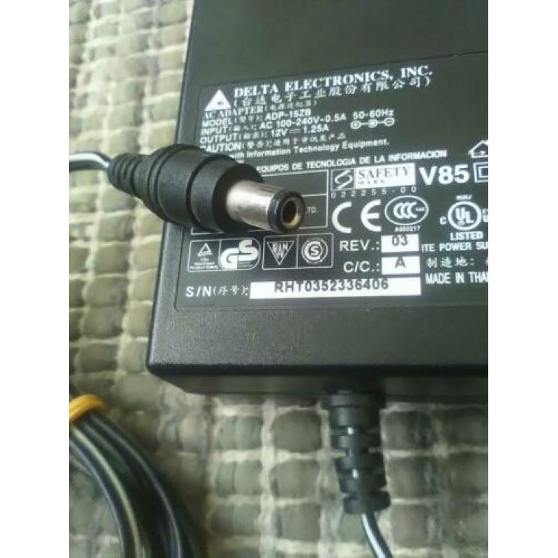 Adapter/ voeding