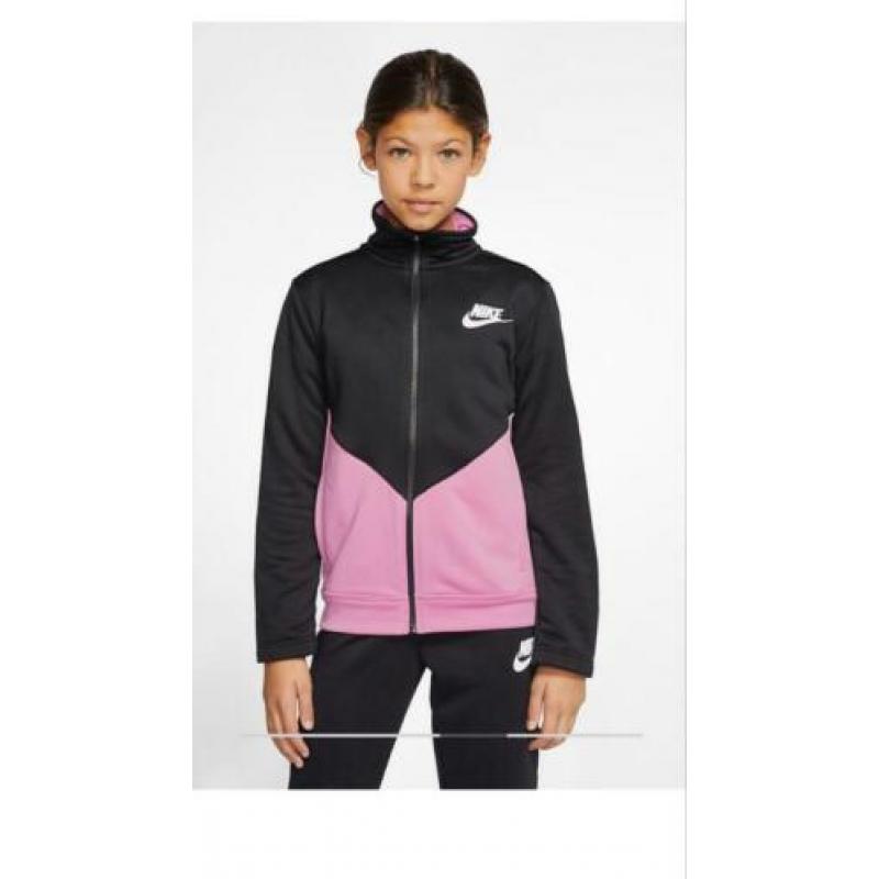 Nieuwe Nike trainingspak mt 152