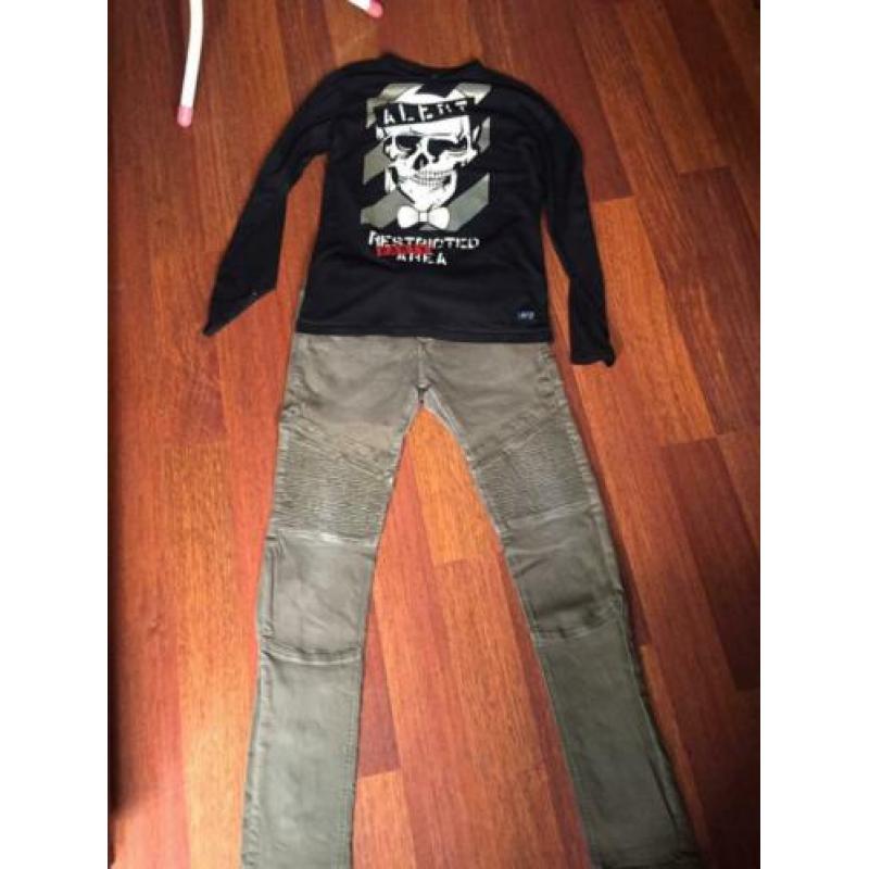 Legergroene biker jeans met zwart shirt , coolcat maat 164