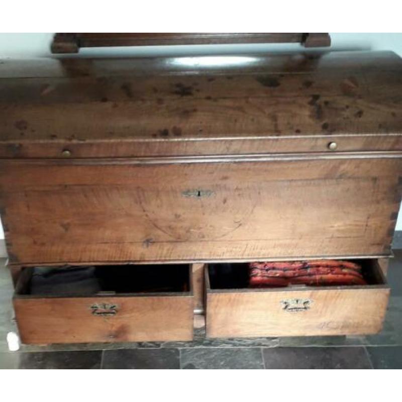 eiken houten boekenkist