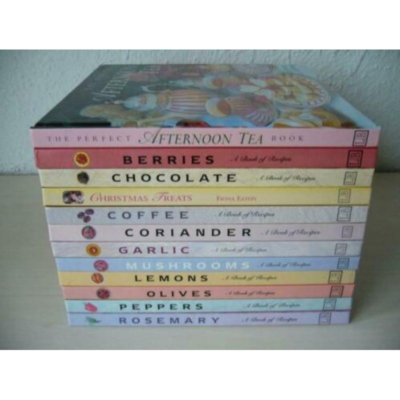 12 x Book of Recipes (nog nieuw)