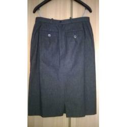 Dames kostuum rok met jasje maat M/L