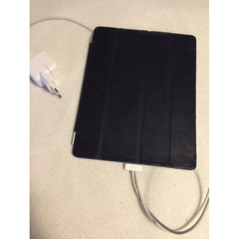 APPLE iPad 2 16GB Wifi zwart + kabel en stekker