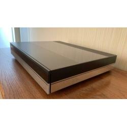 Bang & Olufsen (B&O) Beomaster 6500