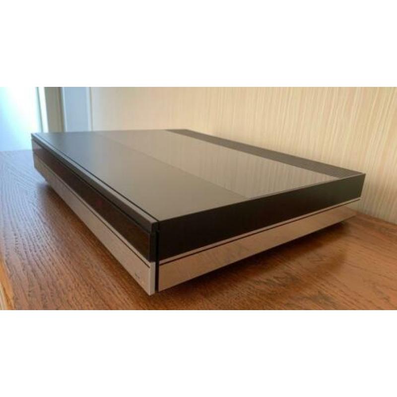 Bang & Olufsen (B&O) Beomaster 6500