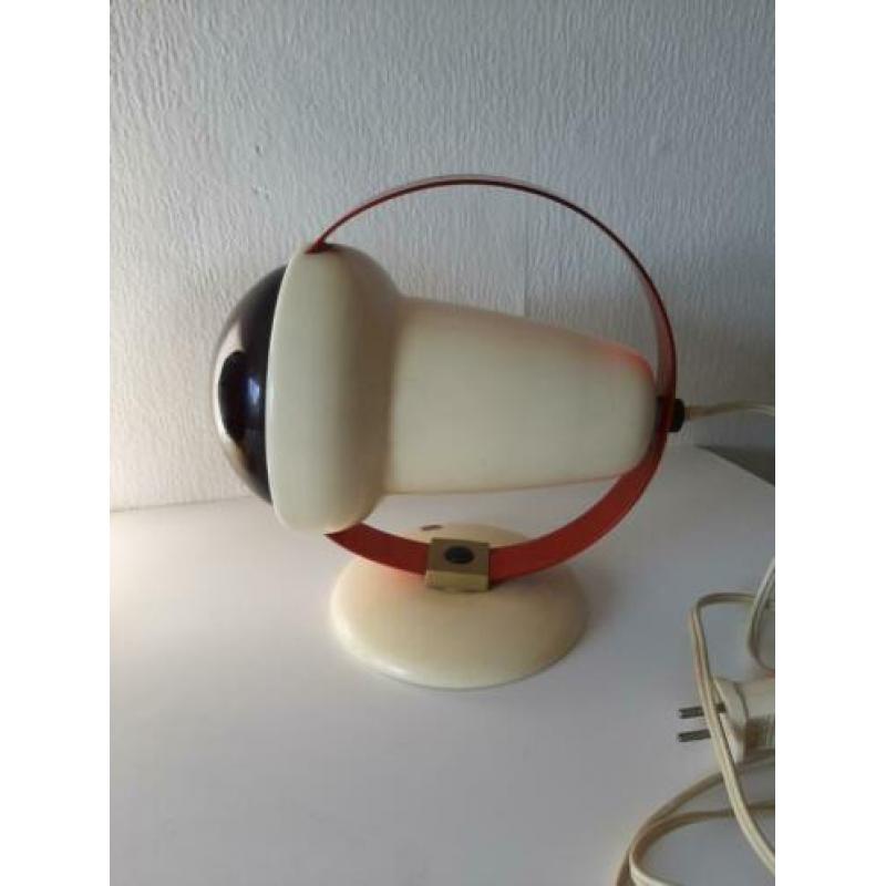 2 Mooie vintage Philips warmte lampen jaren 60.