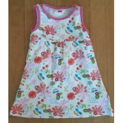 leuke kinderkleding maat 104 tbv Unicef /zgan zie adv.