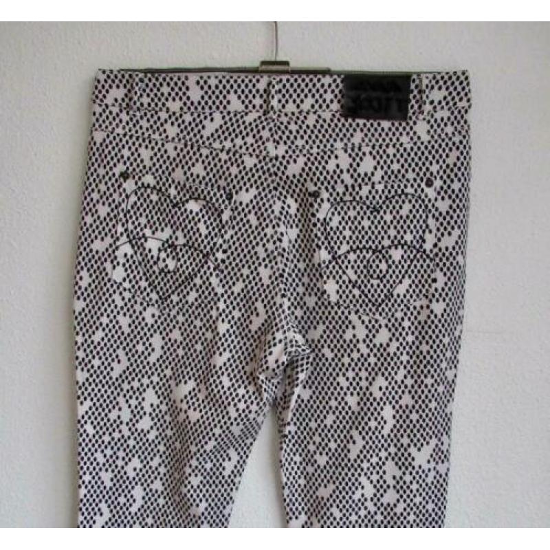 Broek in zwart/wit dessin van Anna Scott - mt 38