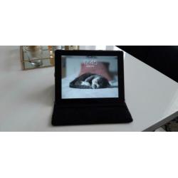 IPad3 zo goed als nieuw. 64gb, 4g, Wifi, bluetooth etc.