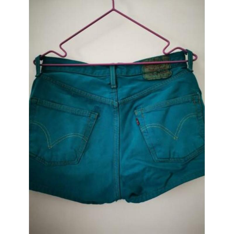 Levi's denim short. Vintage / maat 31, valt als M