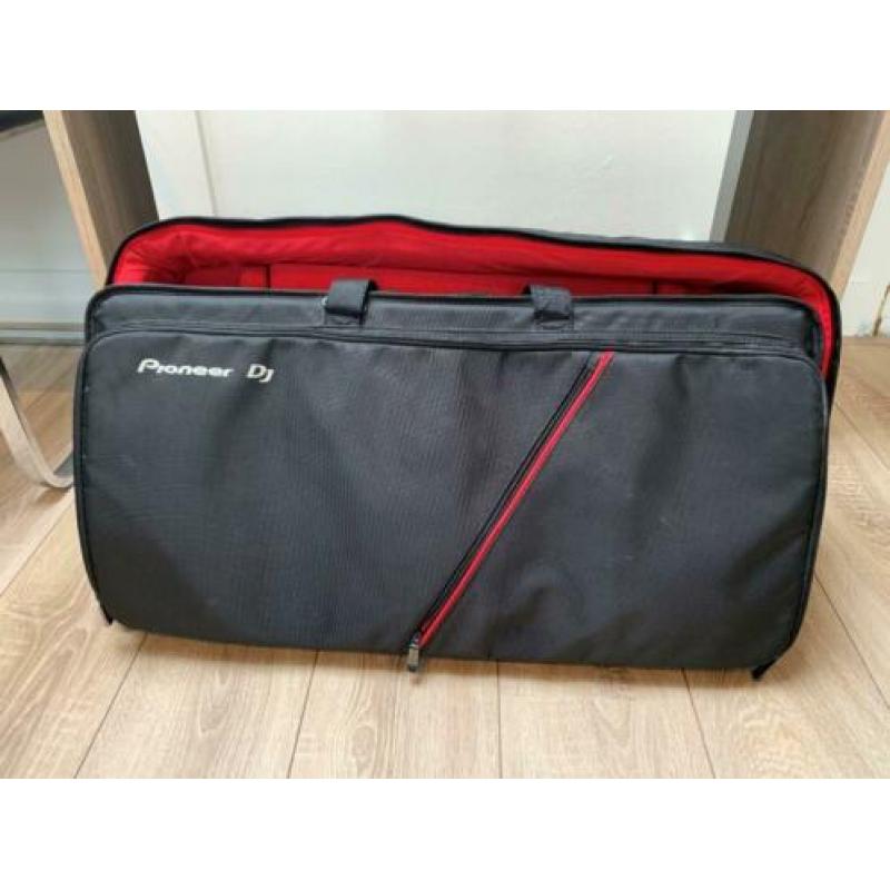 Pioneer DJ controller