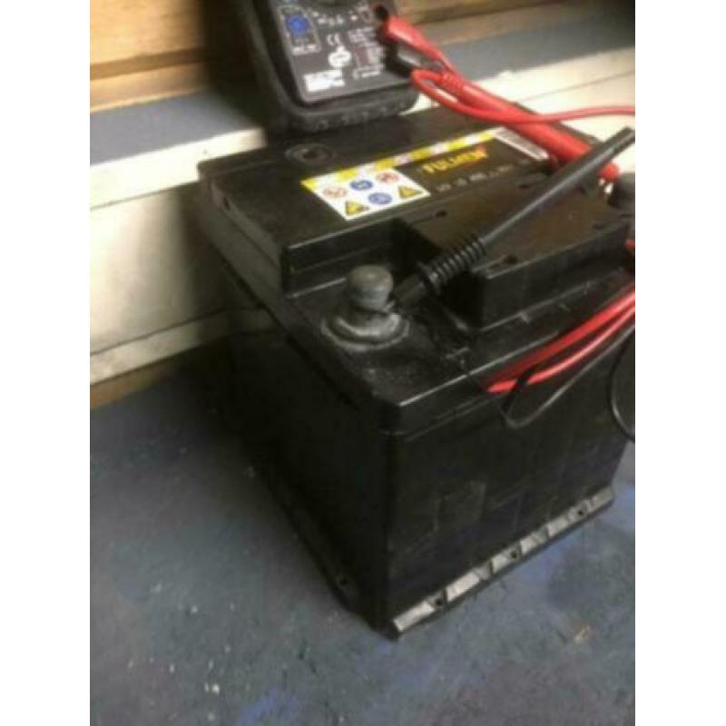 Fulmen auto accu voor hobbyist oude accu
