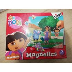 Dora magneetspel, zo goed als nieuw en Disney memory, ook iz