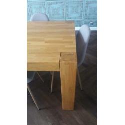 Eetkamertafel eiken 2.40m
