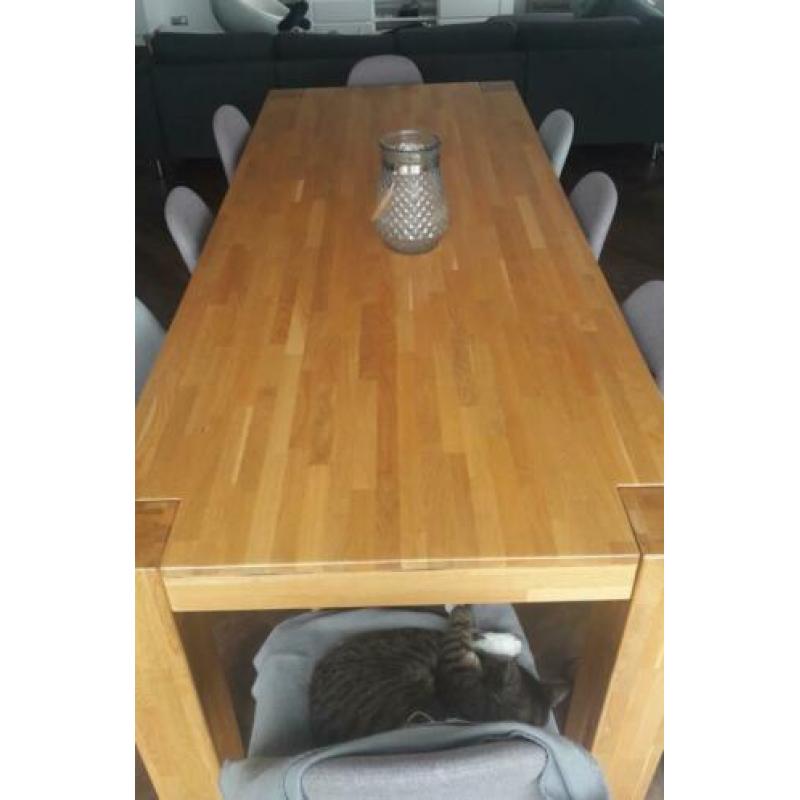 Eetkamertafel eiken 2.40m