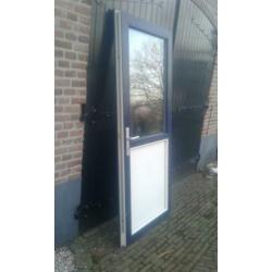 kunststof buitendeur links draaiend