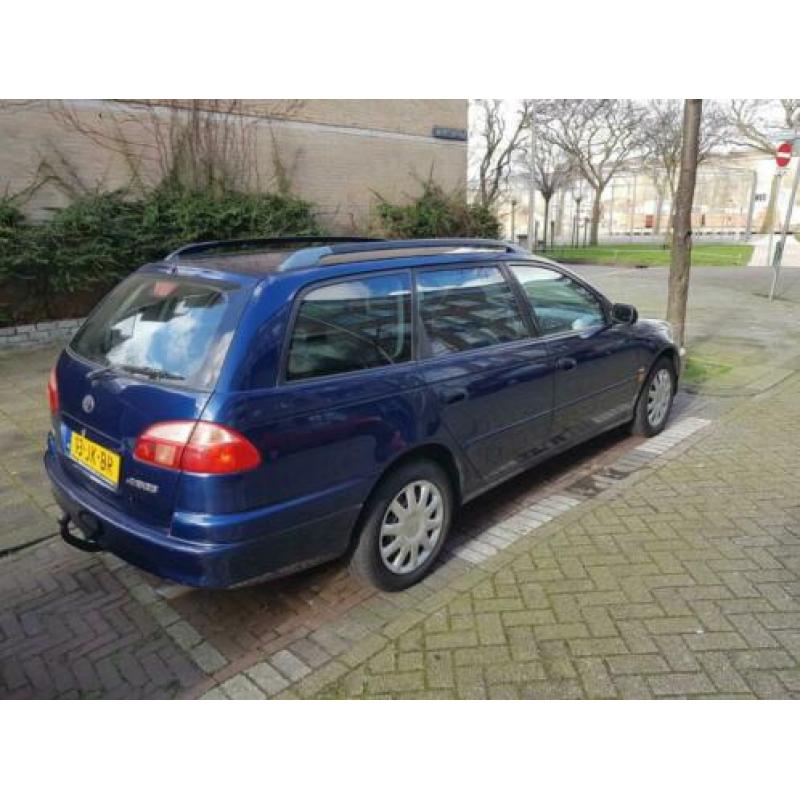 Toyota Avensis 1.8 Linea SOL WGN 2002 Blauw