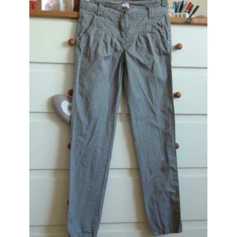 Here & There: Grijze Meiden Broek maat 152
