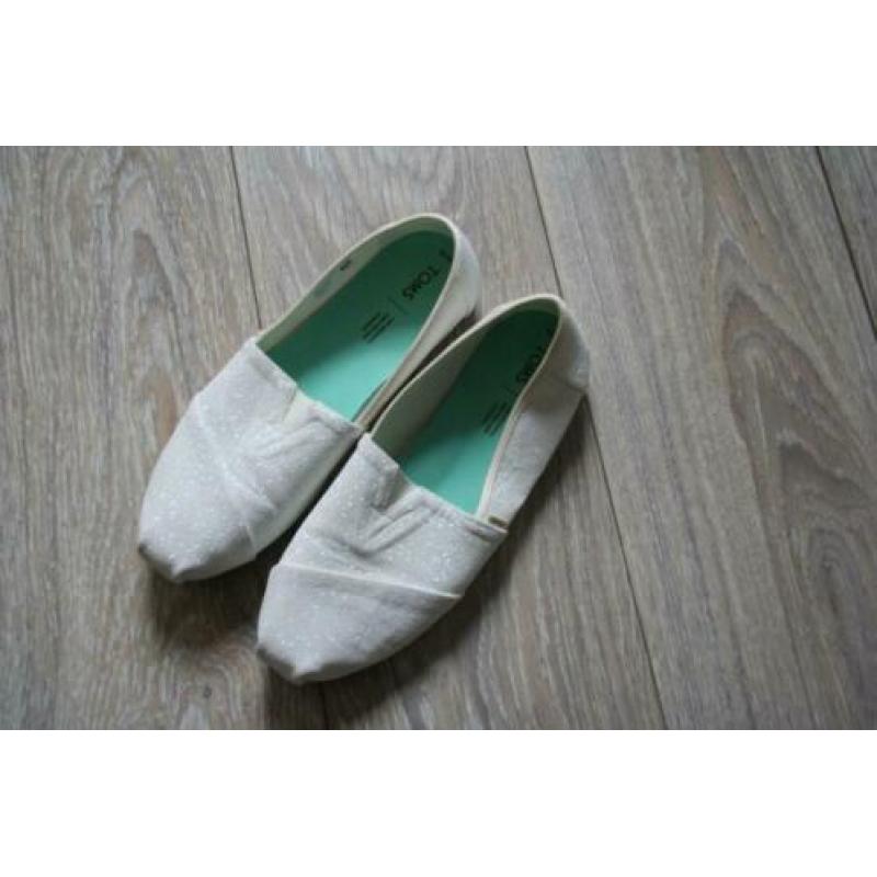 Witte sparkel Toms 42 1 x gedragen