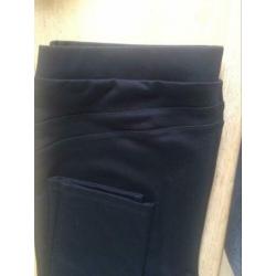 Sweatjurk van only maat M en mooie dikke legging maat 42