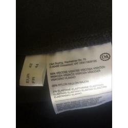 Sweatjurk van only maat M en mooie dikke legging maat 42