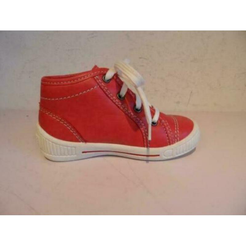 Rode Superfit sneakers 22