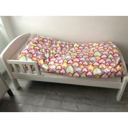 Peuter bed / junior bed/ kinder bed 70x140