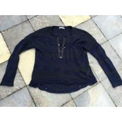 Nieuwstaat High Use knit trui donkerblauw en zwarte accenten