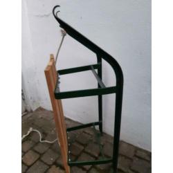 Antieke Slee, groen metaal Lengte: 86 cm Breed: 34 cm
