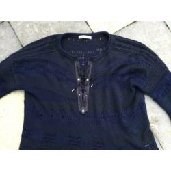 Nieuwstaat High Use knit trui donkerblauw en zwarte accenten