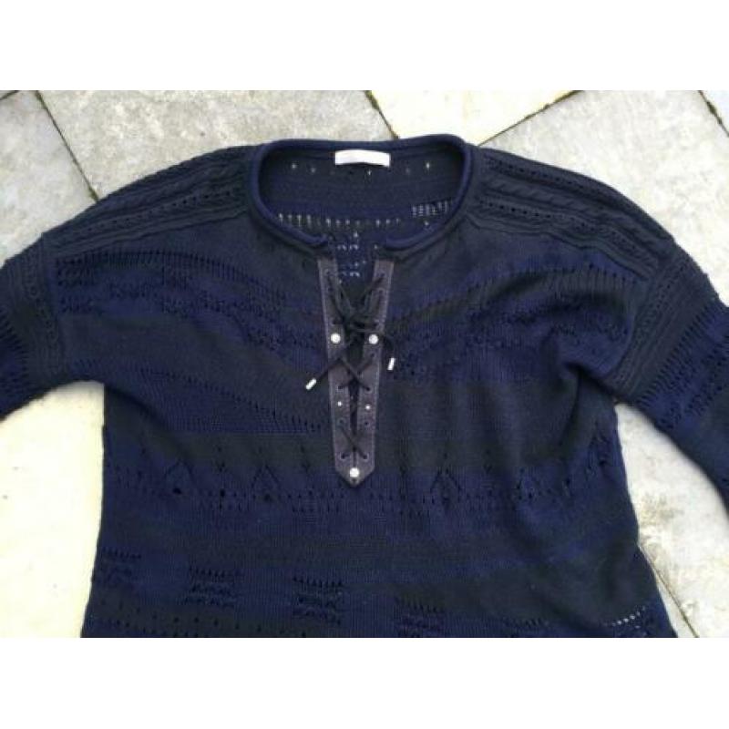 Nieuwstaat High Use knit trui donkerblauw en zwarte accenten