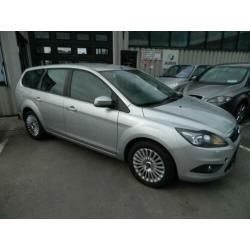 FORD Focus 2.0 TDCI 100KW 5D POWERSHIFT Titanium