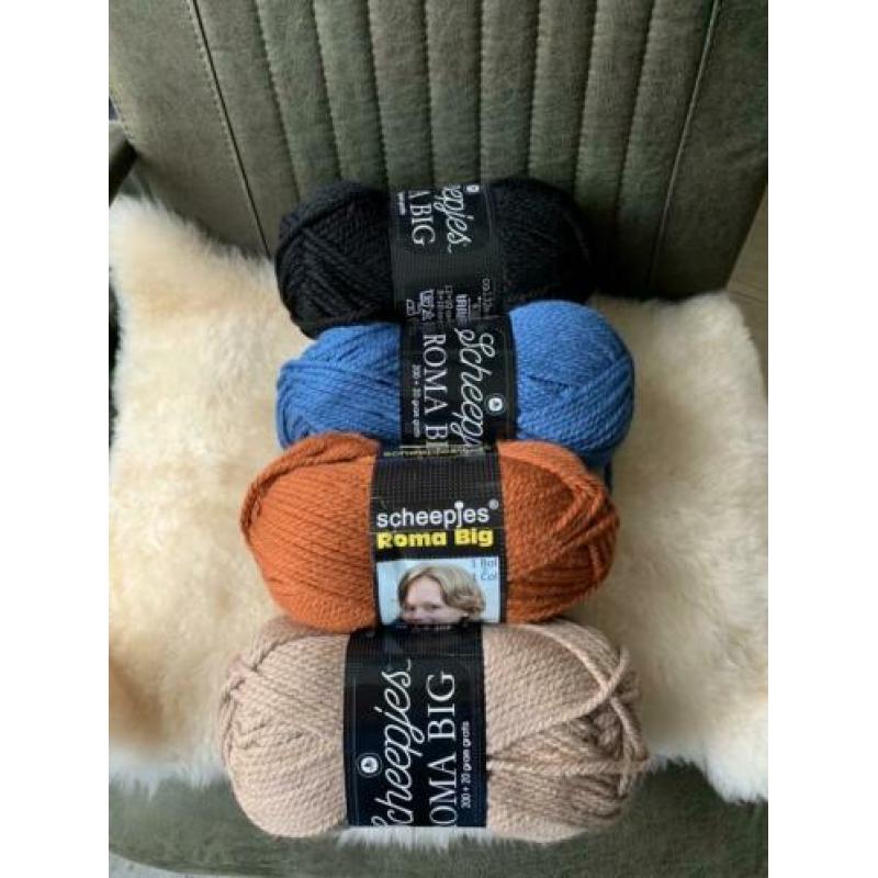 Scheepjes Roma Big wol 12 kleuren 220 gr per bol