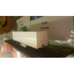 Box Trailer. 3 asser