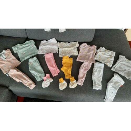 Babykleding maat 50 en 56