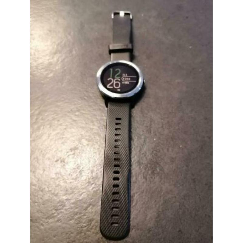 Garmin vivoactive 3