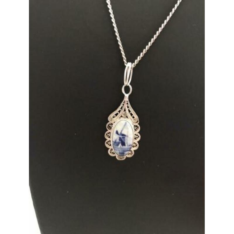 Zilveren ketting met DELFTS BLAUWE hanger nr 2