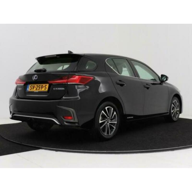 Lexus CT 200h Business Line | Stoelverwarming | Navigatie |