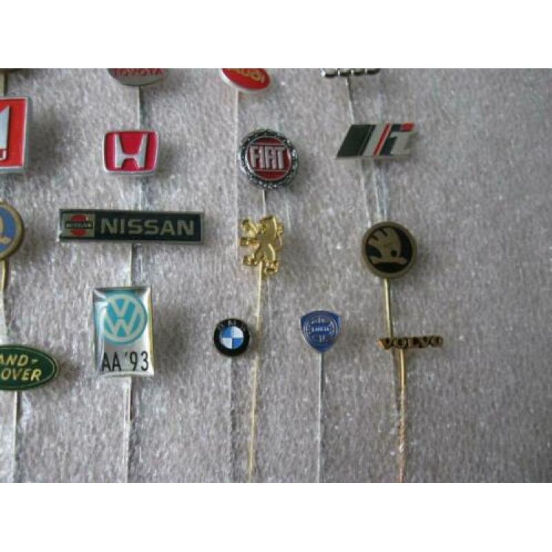 20 Mooie auto speldjes.o.a.FIAT,HONDA,AUDI,VW,SKODA,VOLVO