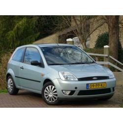 Ford Fiesta 1.4-16V Futura | Automaat | Airco | Nieuwe D-rie