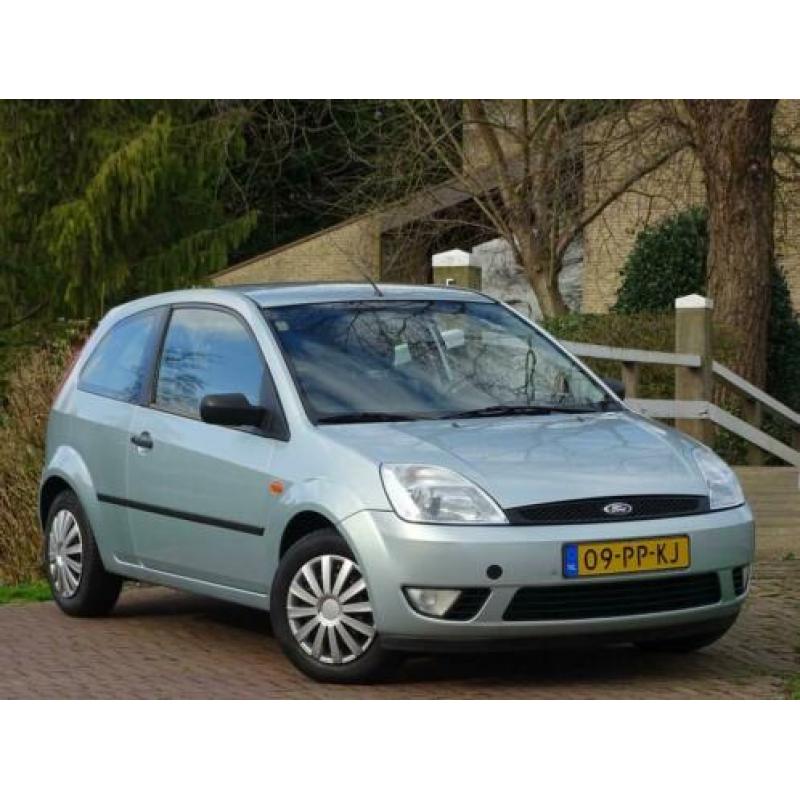 Ford Fiesta 1.4-16V Futura | Automaat | Airco | Nieuwe D-rie