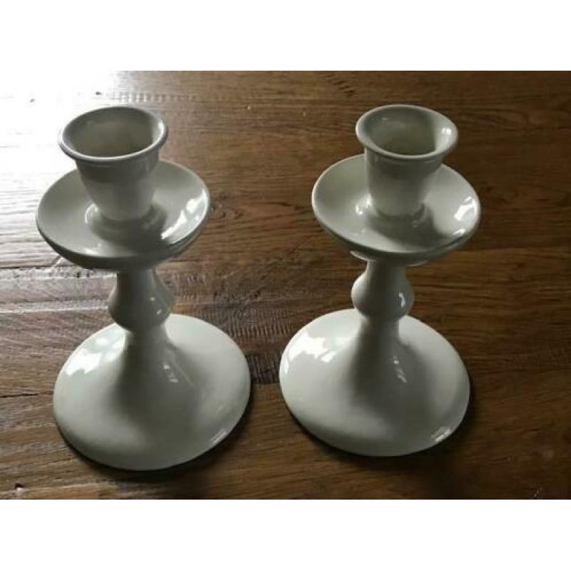 2 mooie kandelaars Delfts Wit (hoogte 14,5 cm)