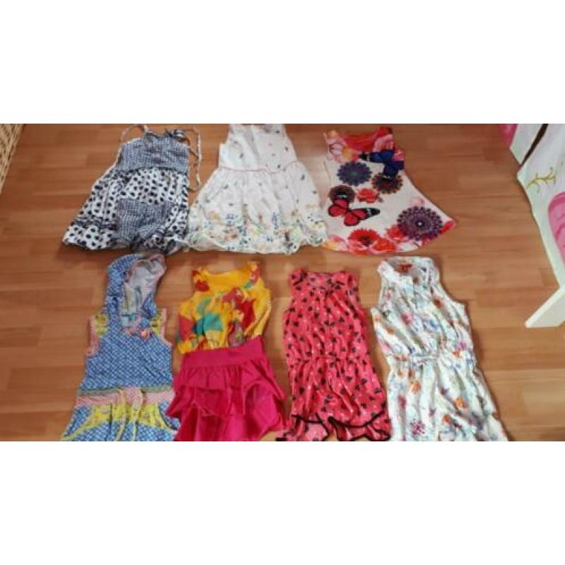 Veel merk lente/zomerkleren draagmaat 110/116