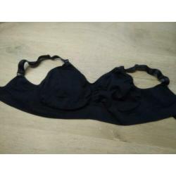Voedings bh's 4x maat 75E